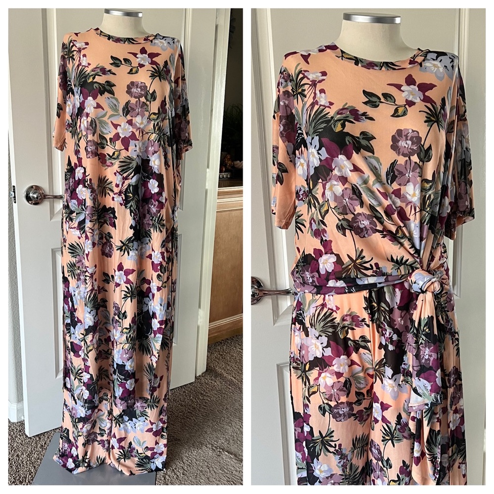 🆕 listing! Versatile Nina Parker floral set (top only)